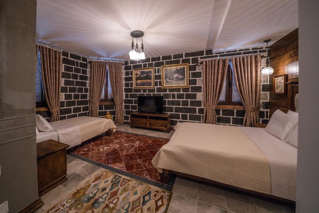 Korca Boutique Hotel Kültér fotó