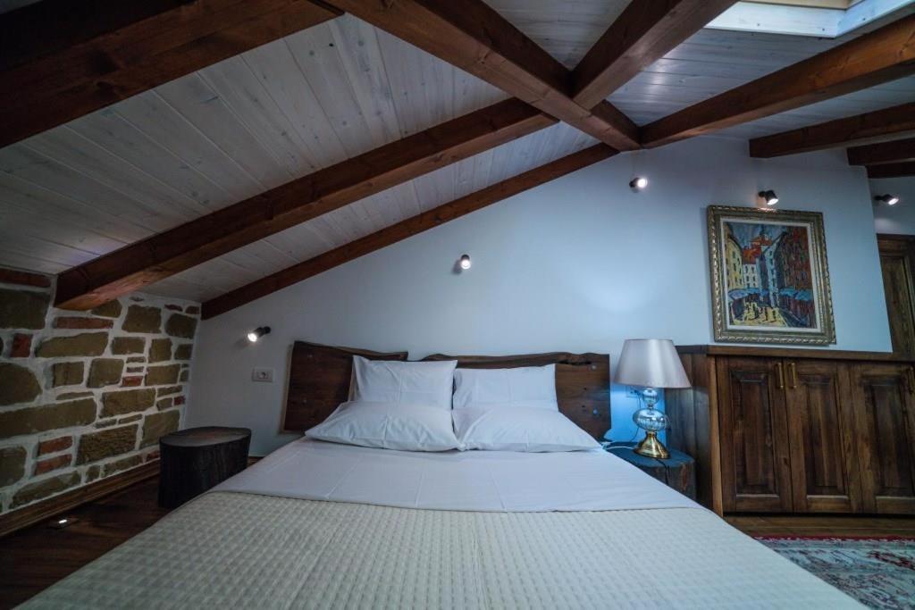 Korca Boutique Hotel Kültér fotó