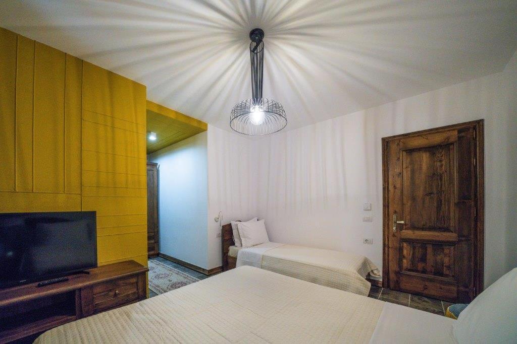 Korca Boutique Hotel Kültér fotó