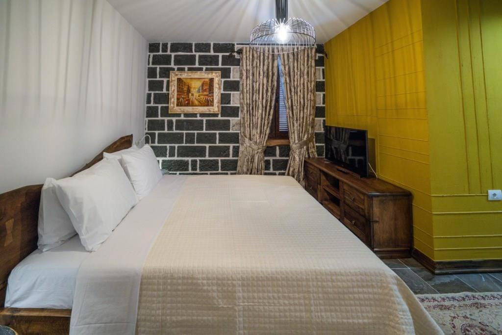 Korca Boutique Hotel Kültér fotó